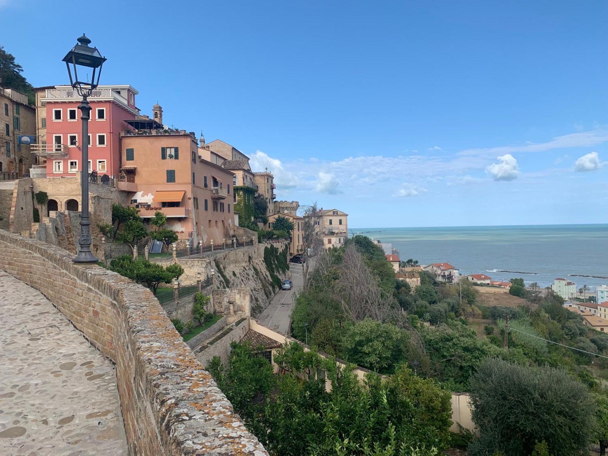 Gastronomic B&B Carlocarla Monte San Pietrangeli Экстерьер фото