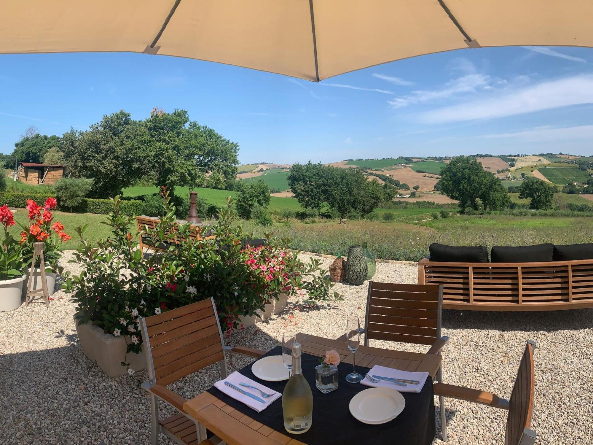Gastronomic B&B Carlocarla Monte San Pietrangeli Экстерьер фото
